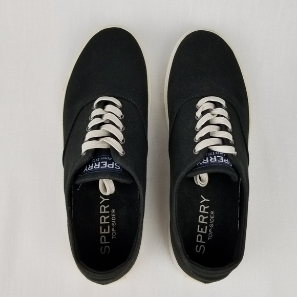 Sperry Canvas Low Top Sneakers - Picture 5 of 9